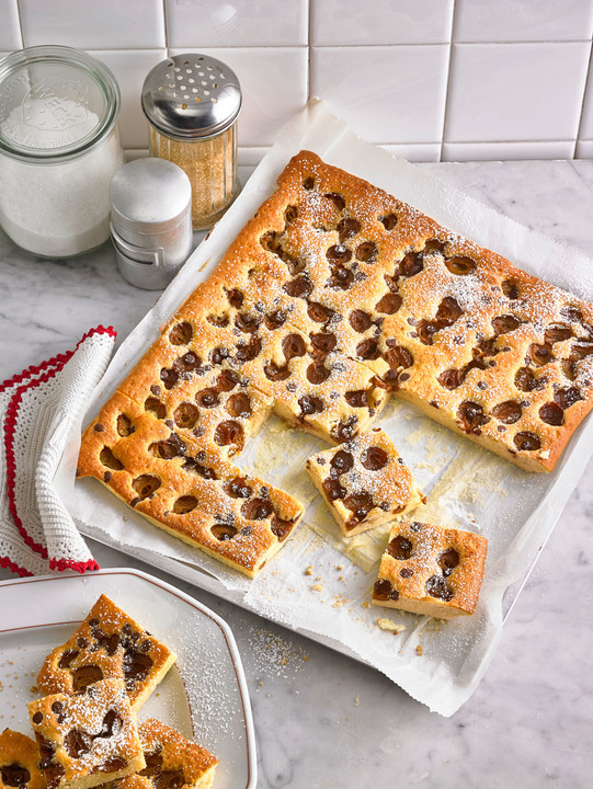 Blechkuchen mit versunkenen Mirabellen von luckys-home | Chefkoch.de