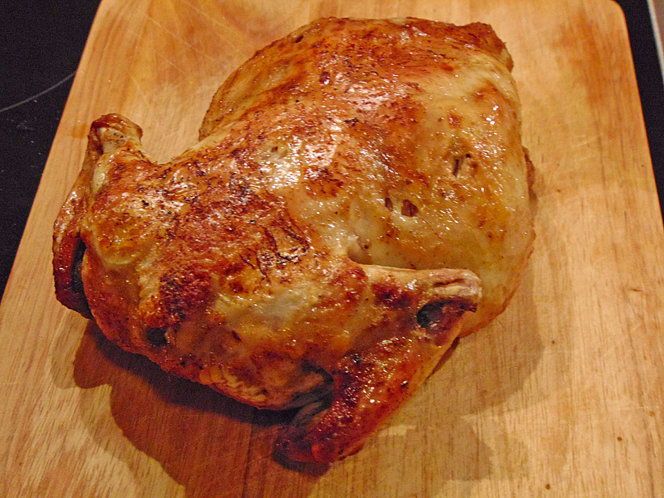Brathähnchen aus dem Römertopf von moeyskitchen | Chefkoch.de