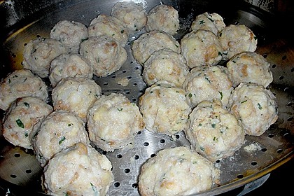 Semmelknödel 49