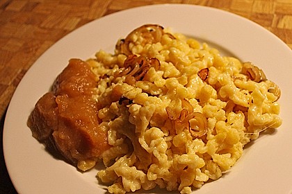 Käsespätzle mit Zwiebeln 2