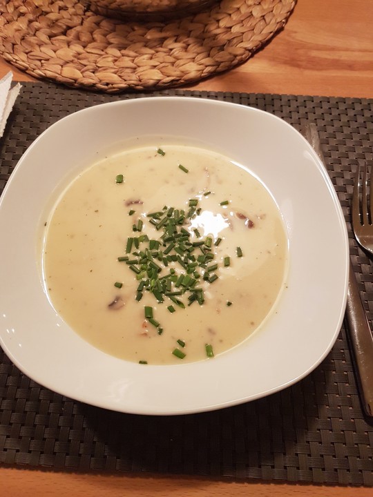 Champignon-Creme-Suppe von piepmatz24 | Chefkoch.de