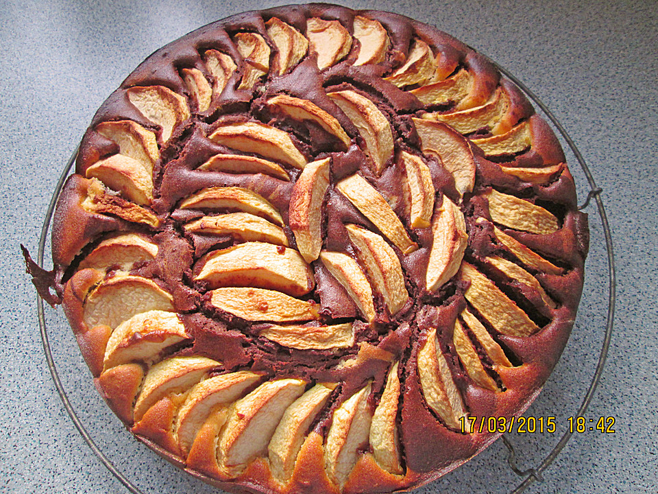 Apfel - Marzipankuchen von dirkfenske | Chefkoch.de