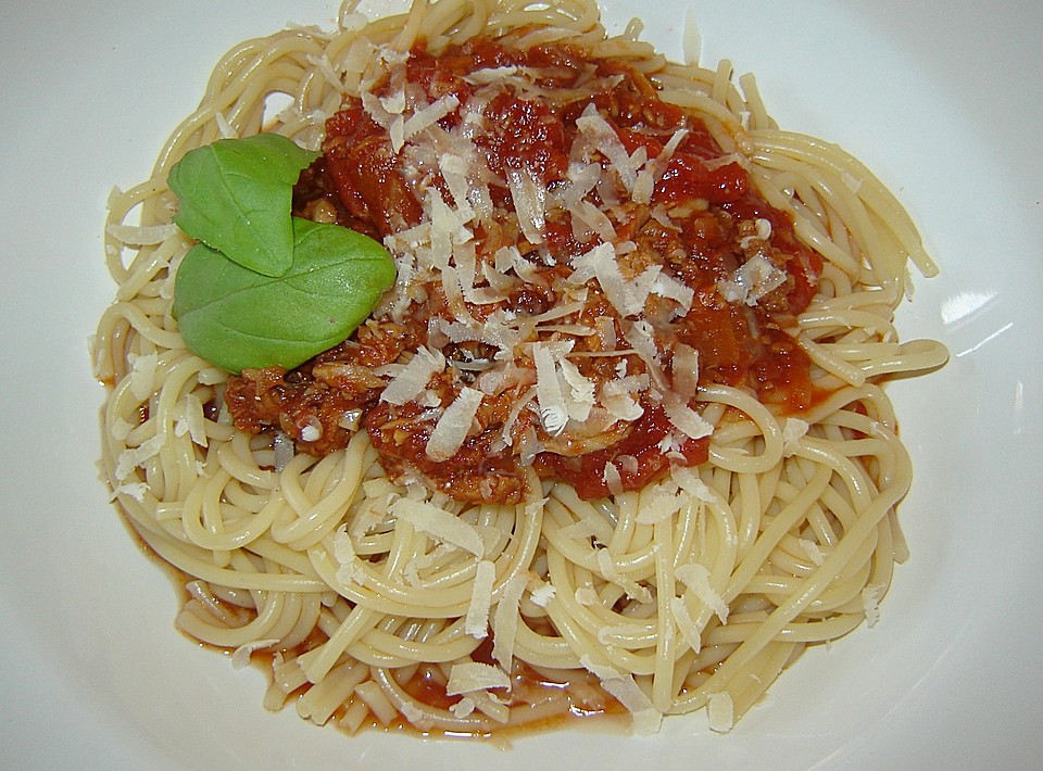Spaghetti mit Tomaten - Thunfisch Sauce von mriesner | Chefkoch.de