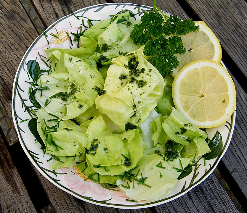 Grüner Salat mit Zitrone von monika_m | Chefkoch.de