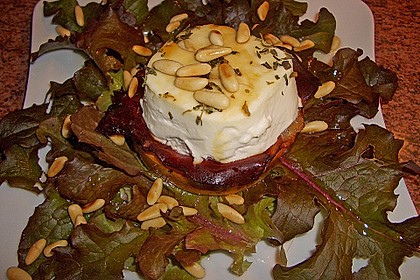Gudruns Apfel - Speck - Ziegenkäse Türmchen mit Honig und Thymian 15