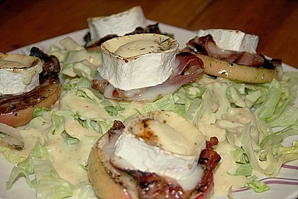 Gudruns Apfel - Speck - Ziegenkäse Türmchen mit Honig und Thymian 43