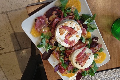 Gudruns Apfel - Speck - Ziegenkäse Türmchen mit Honig und Thymian 28