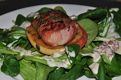 Gudruns Apfel - Speck - Ziegenkäse Türmchen mit Honig und Thymian 23