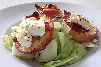 Gudruns Apfel - Speck - Ziegenkäse Türmchen mit Honig und Thymian 39