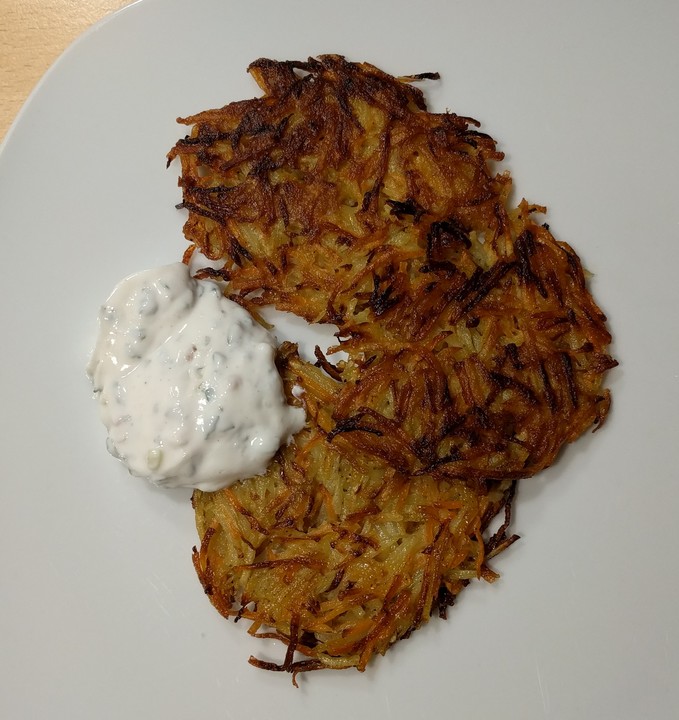 Gemüse - Rösti mit Kräutercreme | Chefkoch.de