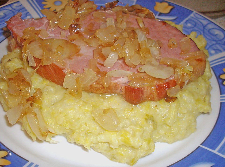 Rosenkohlpüree mit geschmelzten Zwiebeln von blulichblau | Chefkoch.de