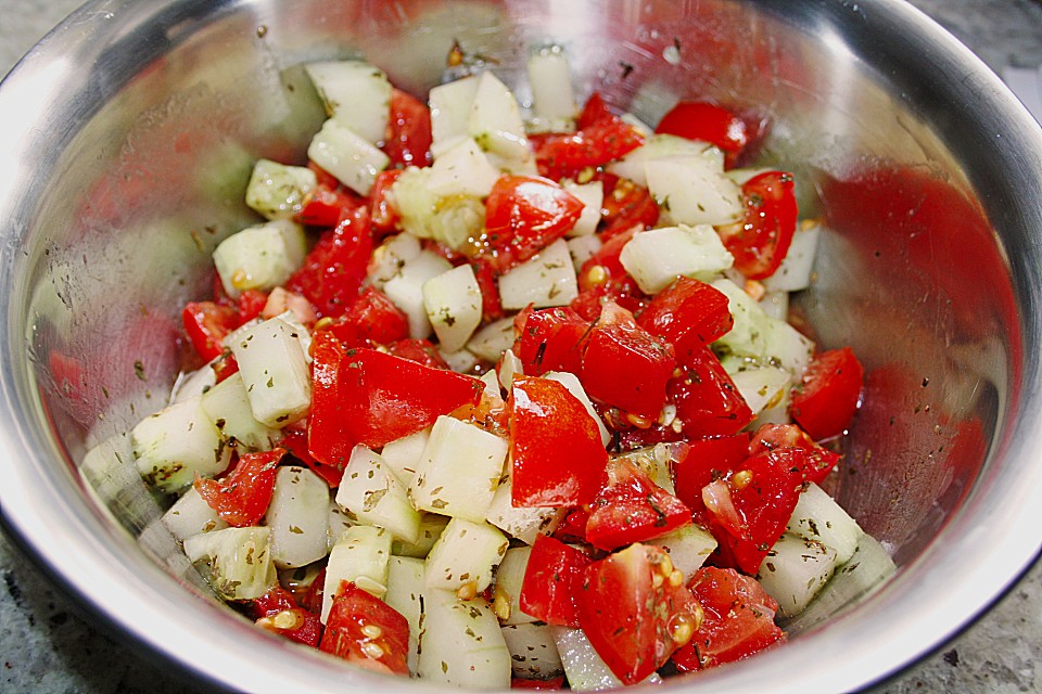 Tomaten-Gurken Salat von dieter1954 | Chefkoch.de