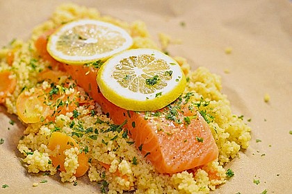 Lachs-Couscouspäckchen