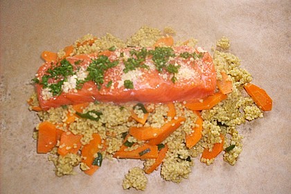 Lachs-Couscouspäckchen 139