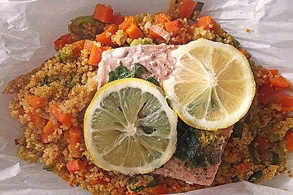 Lachs-Couscouspäckchen 51