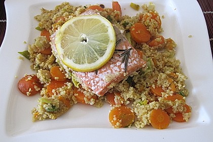 Lachs-Couscouspäckchen 30