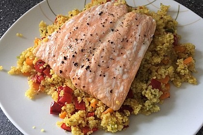 Lachs-Couscouspäckchen 79