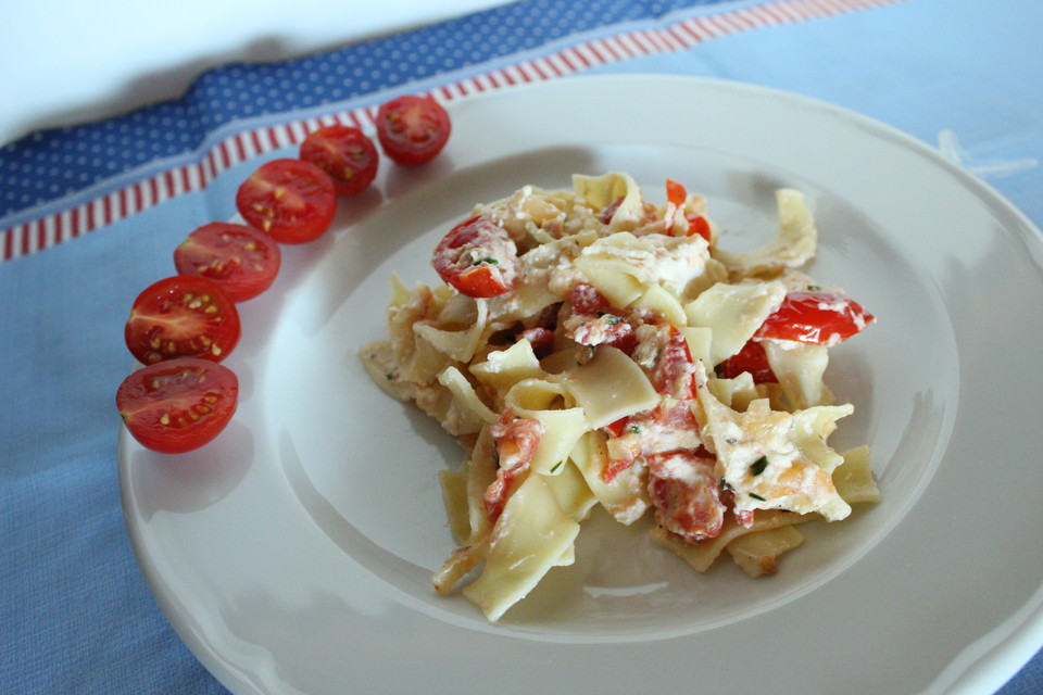 Pasta mit Tomaten - Kräuter - Soße von chica* | Chefkoch.de