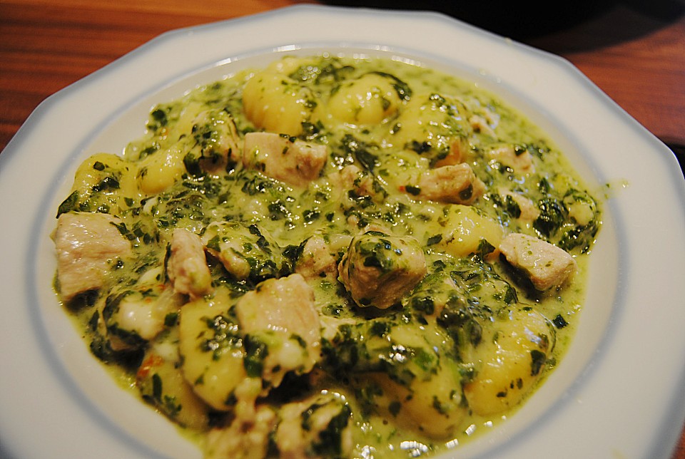 Gnocchi - Spinat - Auflauf mit Hähnchen und Curry von sterntaler216 ...