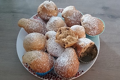 Zucchini Muffins mit saurer Sahne 28
