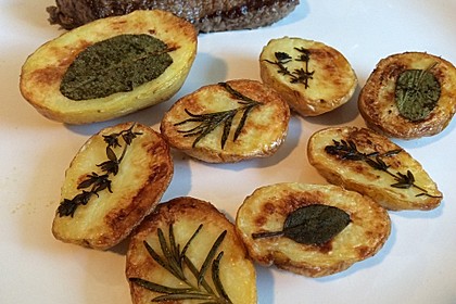 Ofenkartoffeln mit frischen Kräutern 13