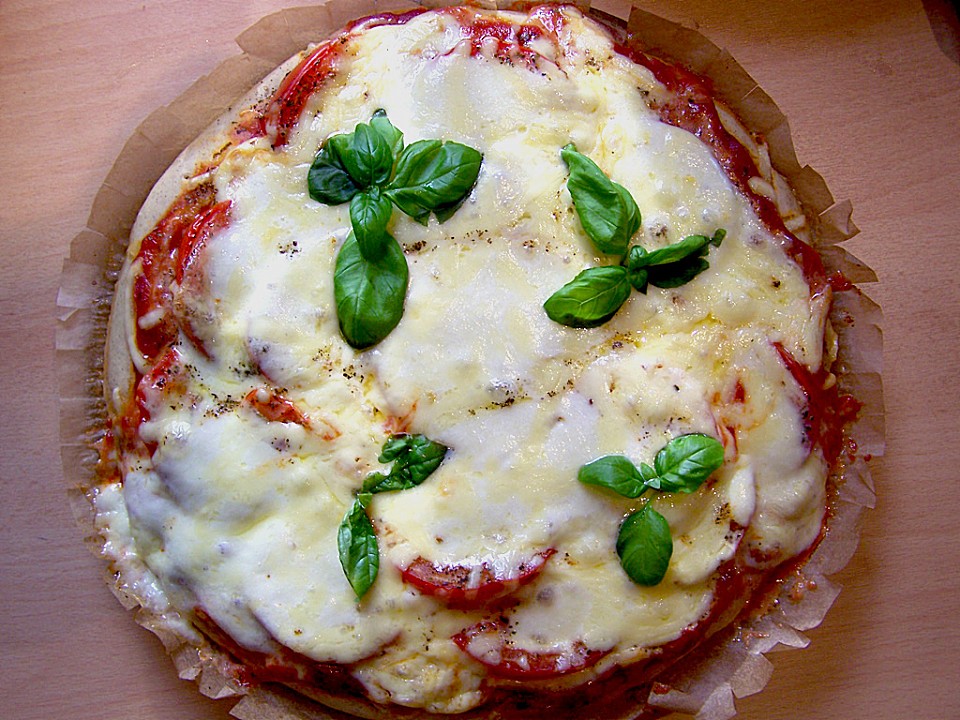 Tomaten Mozzarella Pizza von Cachupina | Chefkoch.de