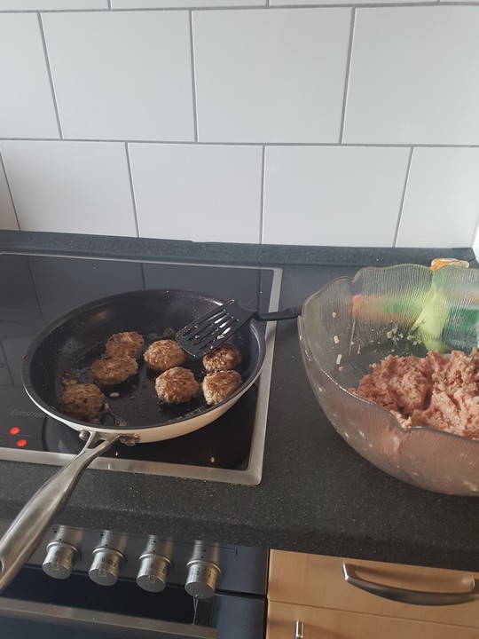 Dänische Frikadellen von moskeeto | Chefkoch.de