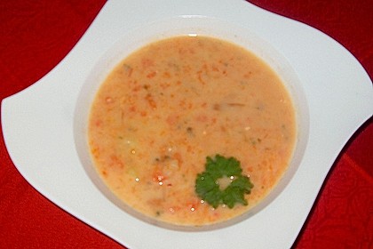 Cremige, aber diättaugliche Kartoffelsuppe mit Thymian und Käse 35