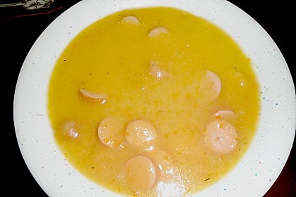 Cremige, aber diättaugliche Kartoffelsuppe mit Thymian und Käse 31