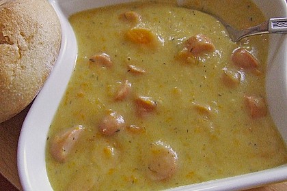 Cremige, aber diättaugliche Kartoffelsuppe mit Thymian und Käse 25