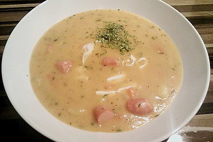 Cremige, aber diättaugliche Kartoffelsuppe mit Thymian und Käse 24