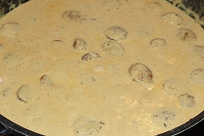 Grobe Bratwurst in Senf - Sahne - Sauce 27
