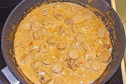 Grobe Bratwurst in Senf - Sahne - Sauce 23