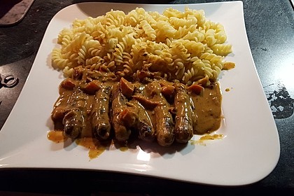 Grobe Bratwurst in Senf - Sahne - Sauce 2