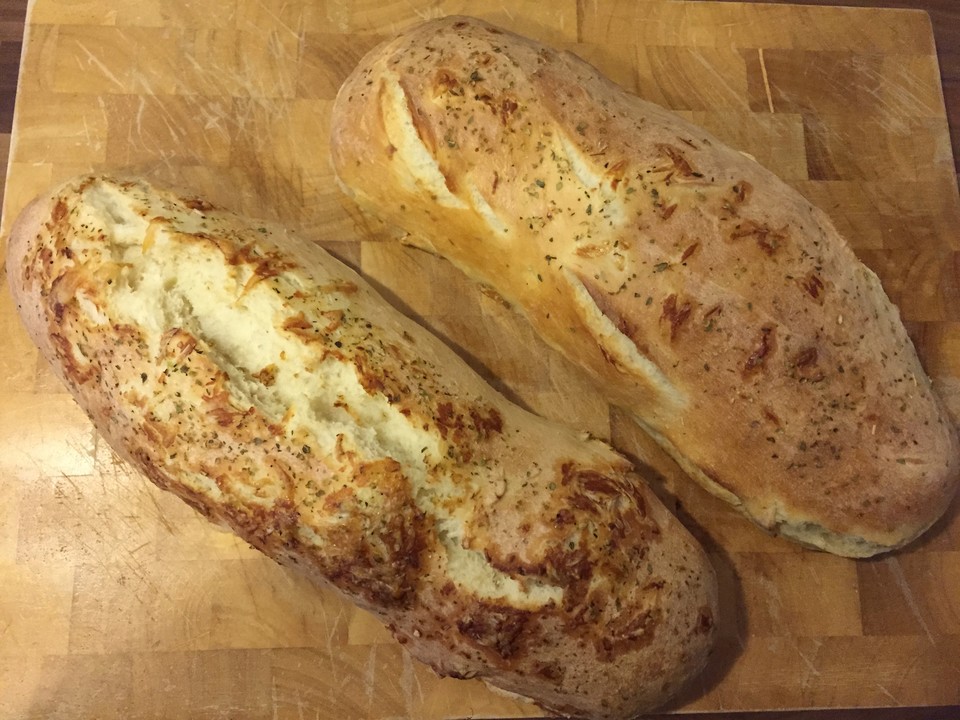 Parmesan - Oregano - Baguettes von Lennys | Chefkoch.de
