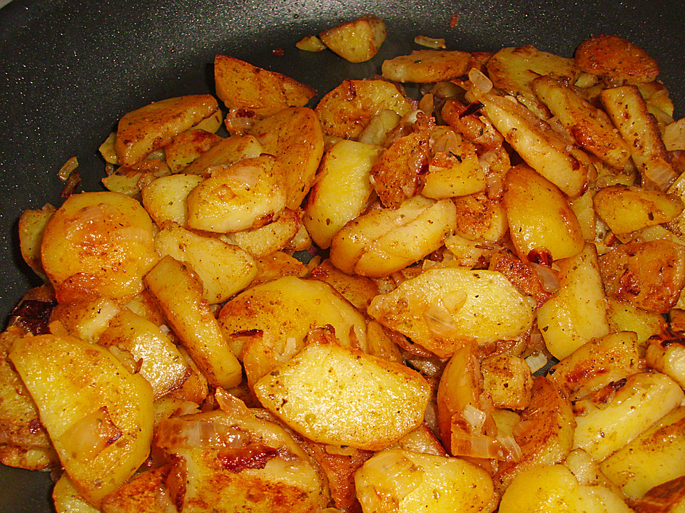 Bratkartoffeln mit Zwiebeln und Speck von Cyberlady | Chefkoch.de