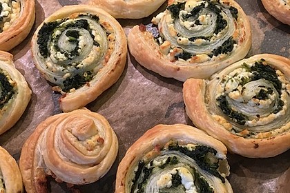 Blätterteig-Spinat-Schnecken 40