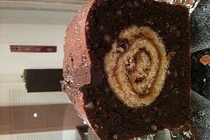 Rouladen - Schoko - Nusskuchen 90