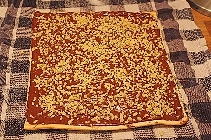 Rouladen - Schoko - Nusskuchen 78