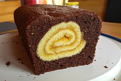 Rouladen - Schoko - Nusskuchen 4