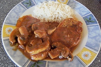 Hähnchenschnitzel mit Tomatensauce von helene1980 | Chefkoch.de