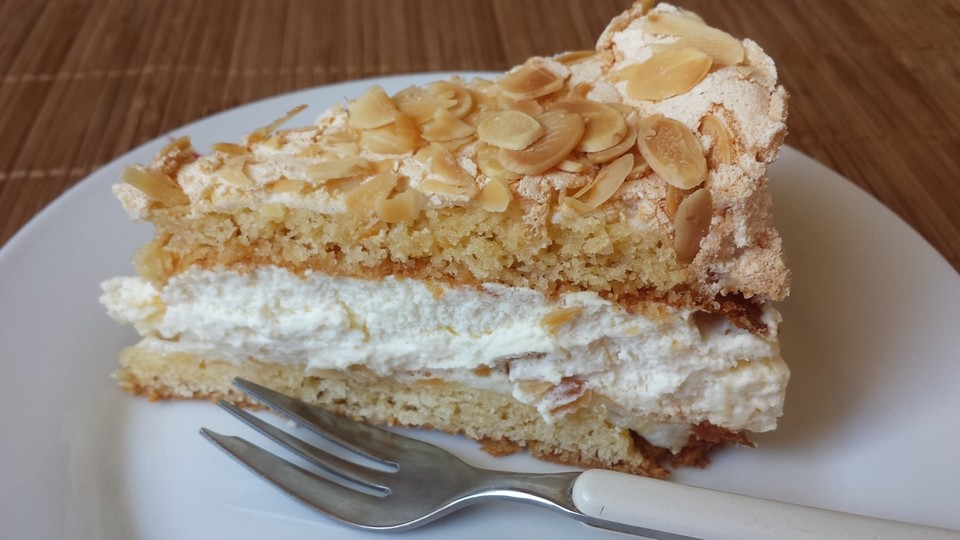 Ostfriesentorte von cookiemaaus | Chefkoch.de