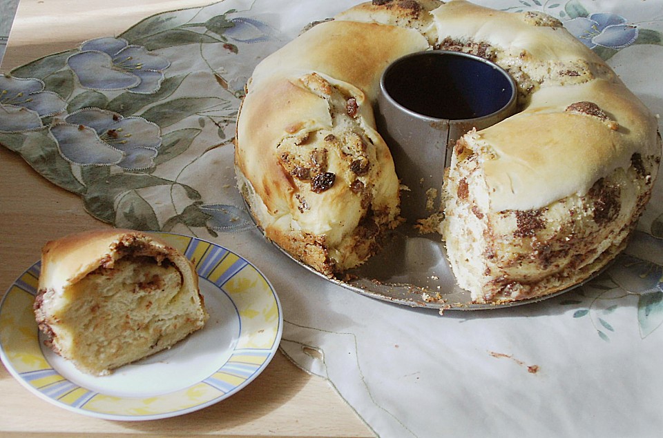 Hefe Schoko KlößChen Mit KirschsoßE - Rezepte Suchen