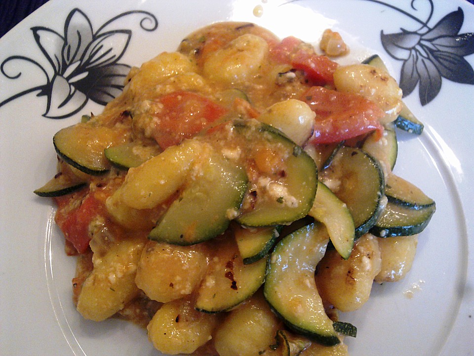 Gnocchi - Zucchini - Pfanne Mit Schafskäse Von Fanca | Chefkoch.de