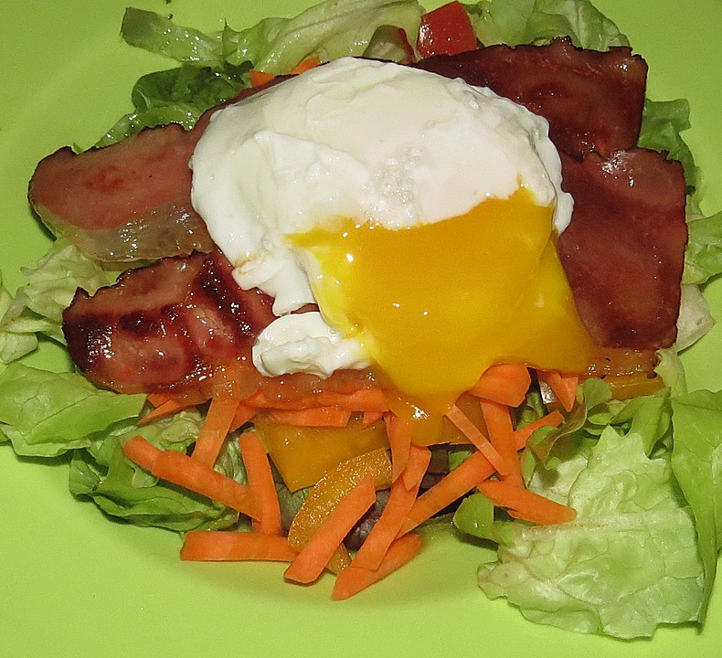 Salat mit pochierten Eiern und Bacon | Chefkoch.de
