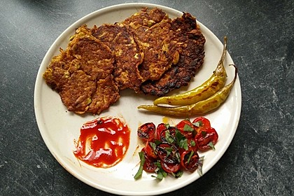 Zucchini-Reibekuchen 6