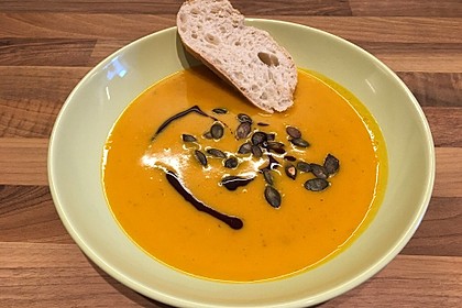 Kürbissuppe mit Ingwer und Kokos 43