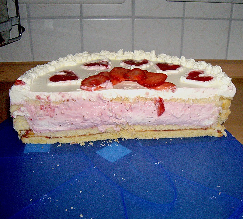 Erdbeer - Schmand - Torte von jienniasy | Chefkoch.de