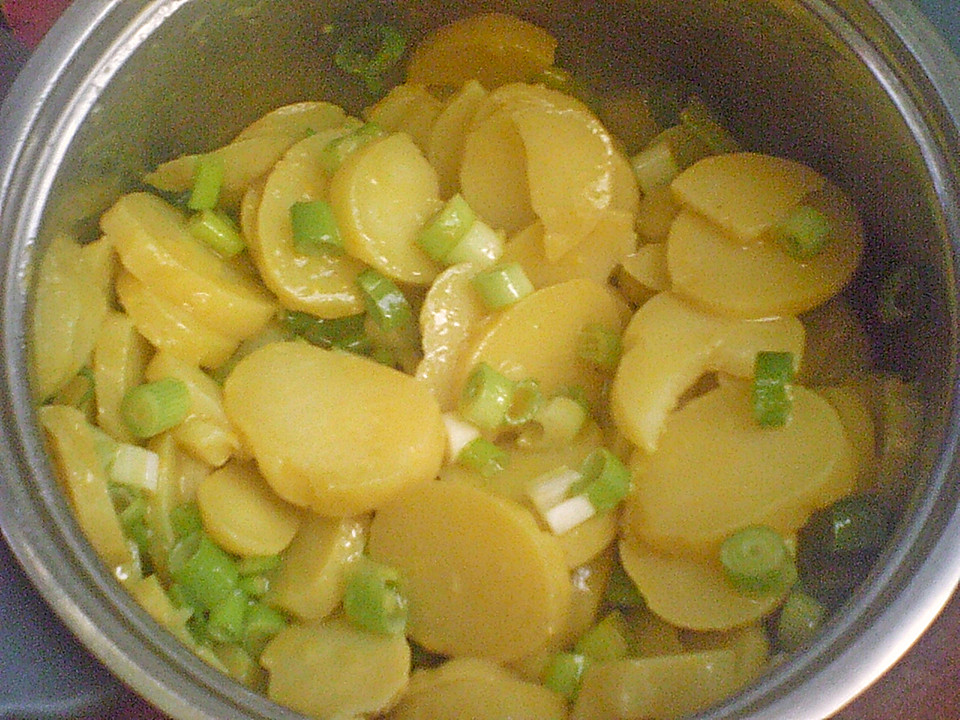 Kartoffelsalat mit Frühlingszwiebeln von elibro | Chefkoch.de