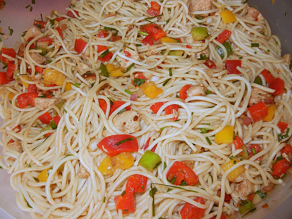 Asiatischer Spaghettisalat von Nahid | Chefkoch.de